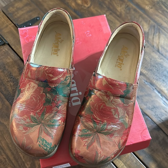 Cloggin’ it - Picture 2 of 4